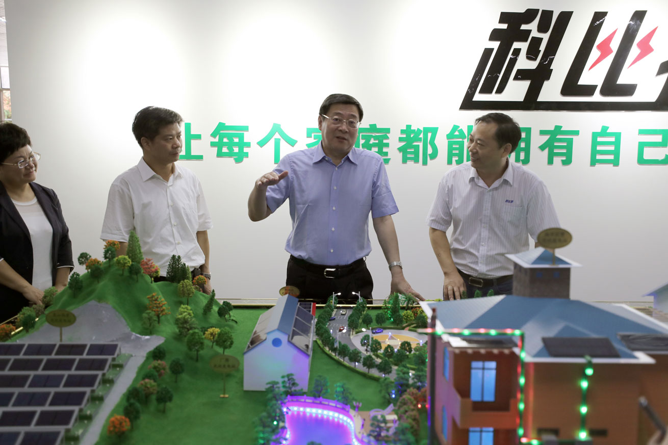 杜书记调研开云网页版.jpg